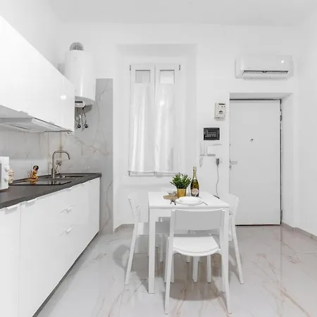 Arq16 - Duomo-loreto - - Modern شقة *