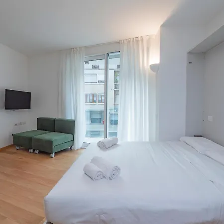 Crovato's Palace - Design E Comfort Nel Cuore Di Apartment Milan