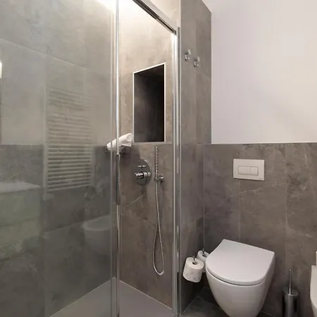 Apartment Crovato's Palace - Design E Comfort Nel Cuore Di