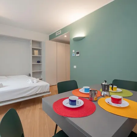 Crovato's Palace - Design E Comfort Nel Cuore Di * Milan