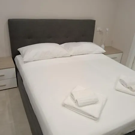 Gambara Metro Mailand