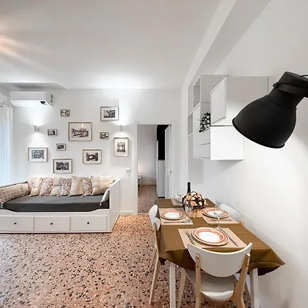 Free Park, 100m From San Siro, Derby Two-room Apartamento