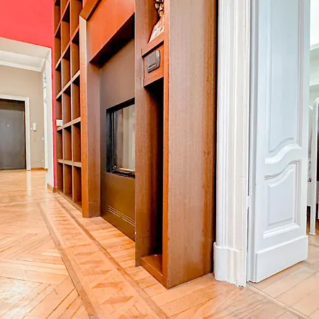 Dellorso Luxury - 5 Mins From Montenapol... Appartement Milaan