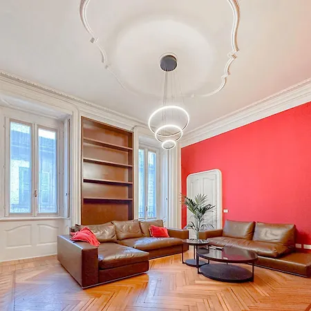 Dellorso Luxury - 5 Mins From Montenapol... Appartement