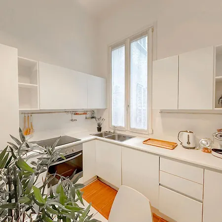 Dellorso Luxury - 5 Mins From Montenapol... Appartement