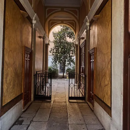 Retreats Porta Venezia ミラノ