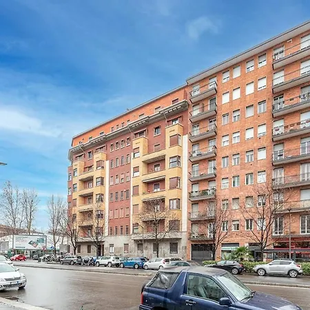 Mondrian Style House * Mediolan