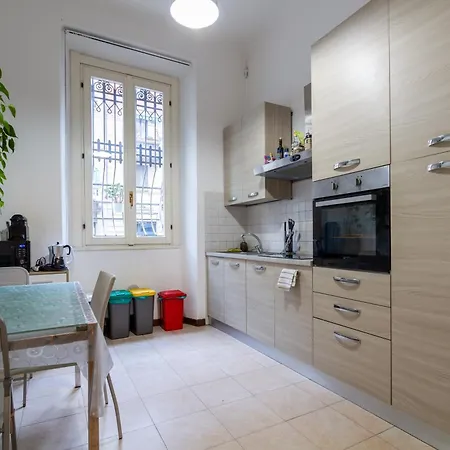 Cozy Private In - Convenient Location Homestay *