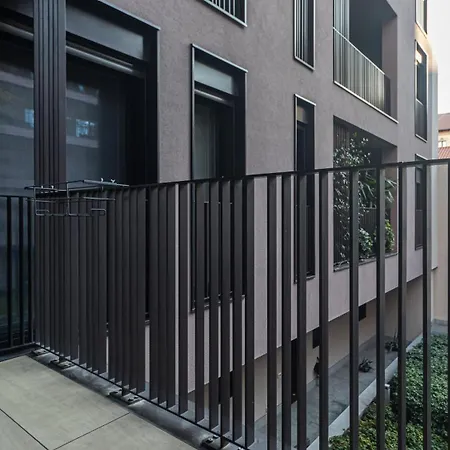 Italianway - Lazzaro Papi 14 C