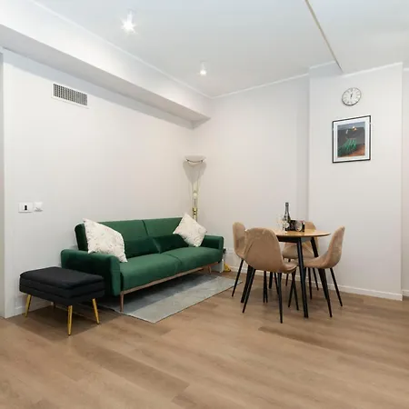 Biig Apartment