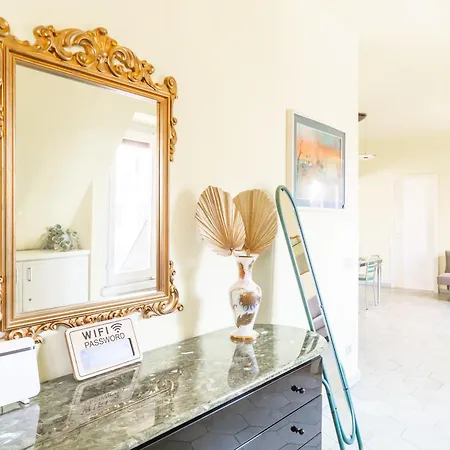 Repubblica-stazione Big House Skyline View 4 Pax Check In H24 아파트 *