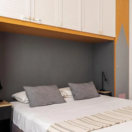 Pavia Flexyrent Ac Apartament