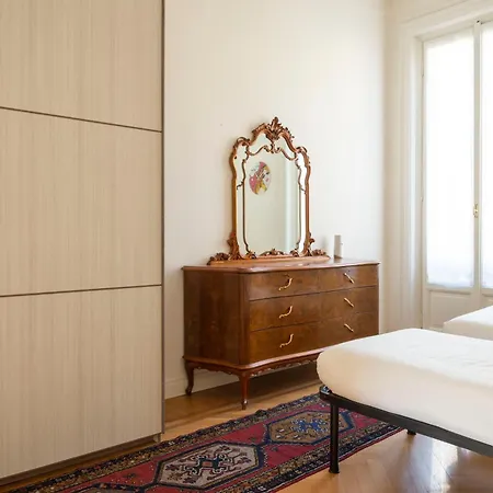 Navigli Harmony Flat, Beautiful & Bright Apartment, 3 Bdr מילאנו