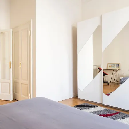 דירה Navigli Harmony Flat, Beautiful & Bright Apartment, 3 Bdr *