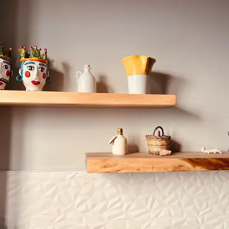 Διαμέρισμα Cozy Renovated Comfort In Isola *