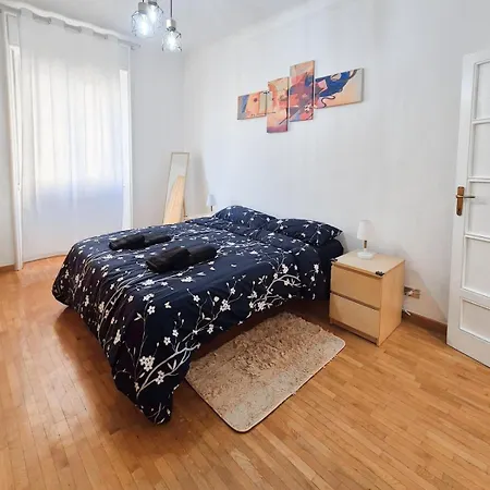 Comfortable Two-room In 아파트 *