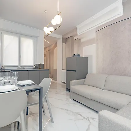 4co4 - Duomo - Luxurious - Large - Milan
