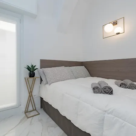 4co4 - Duomo - Luxurious - Large - Apartment Milan