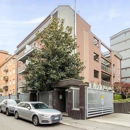 Rentopolis - Palazzo Candiani Apartament