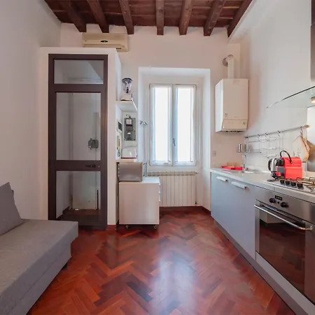 Xenia - Historic Two-room In Navigli Area Apartman Milánó