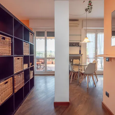 아파트 Xenia - Two-room With Terrace In Fondazione Prada 밀라노