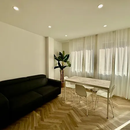 Volturno31 - Bosco Verticale, Apartment Milan