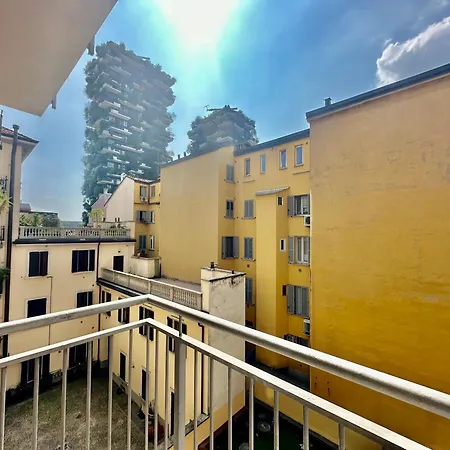 We - Volturno31, Bosco Verticale