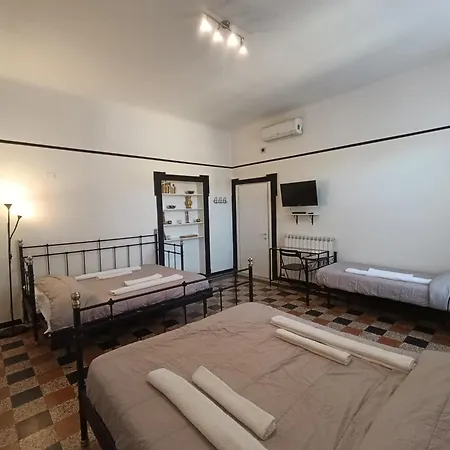 Apartment M1 Loreto Mailand