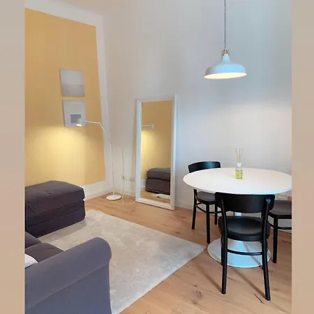 Apartment Giallo Milan