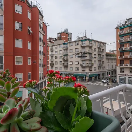 Spacious 2bdr With Balcony Arco-sempione Area, By Rentopolis Apartamento