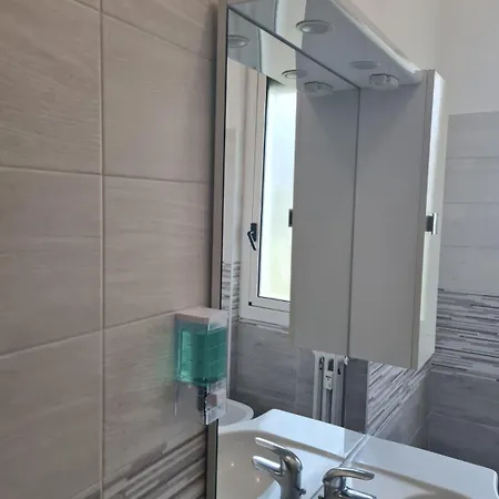 Milanohome Kwatera prywatna Mediolan