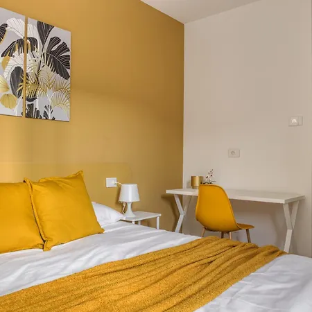 In Financial District 4 Pax Apartman Milánó