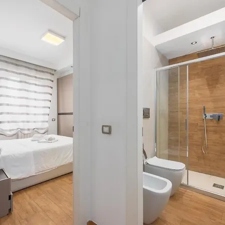Wonderful Near Center,wifi,comfort,parking Appartement Milaan