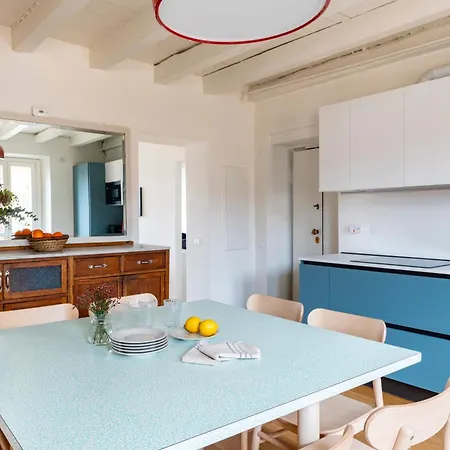 Apartman Large & Comfy - A Few Steps From The Duomo Milánó