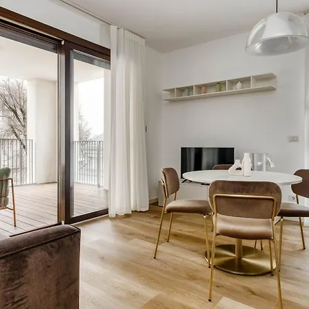 Limehome Park Towers Mediolan