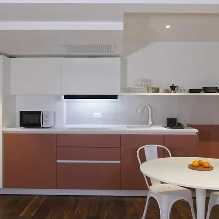 アパートホテル Agave In