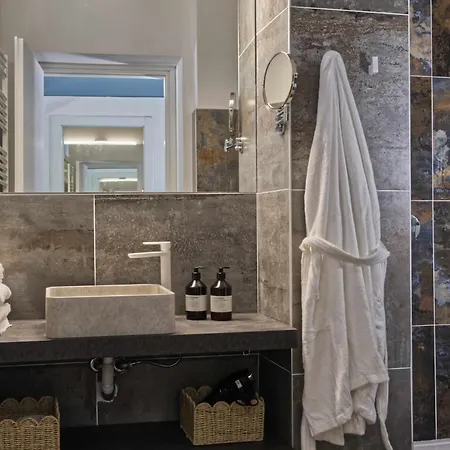 アパートホテル Agave In