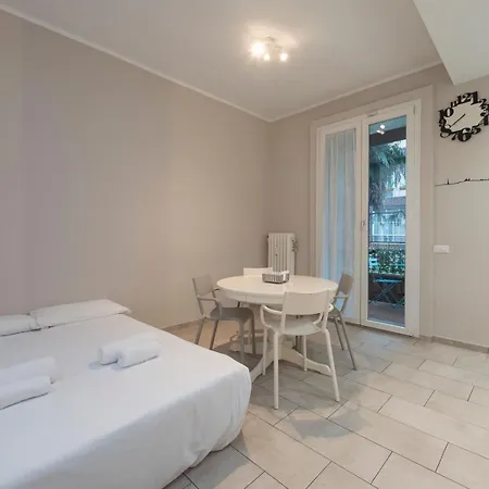 Apartment I Host - Cucchi 7 *