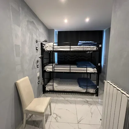 Hostel Lion & Youth Milan
