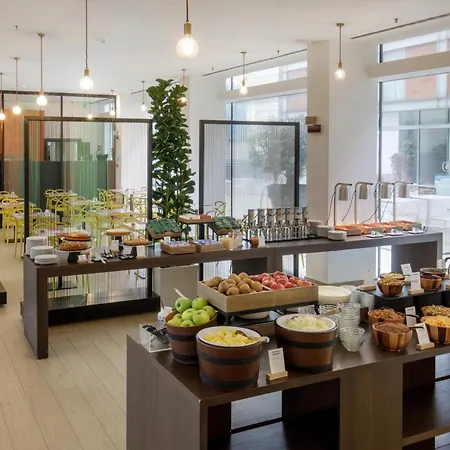 Doubletree By Hilton