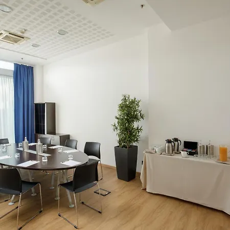 Doubletree By Hilton 4*