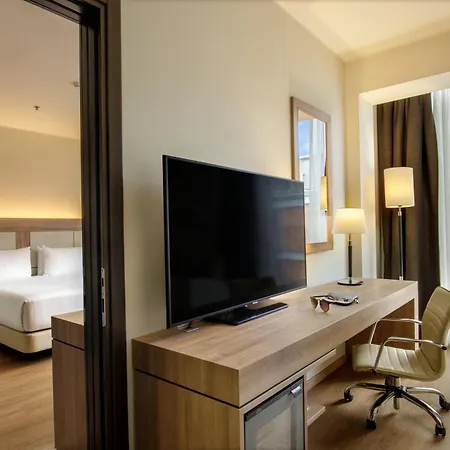 Doubletree By Hilton Hotel