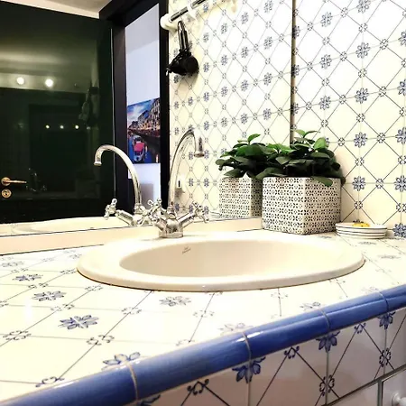 Apartment Bilocale Santagostino Milan
