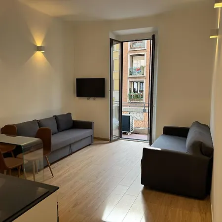 Elegant Apartman
