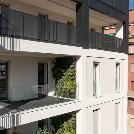 Navigli Cozy Design With Balcony Apartment