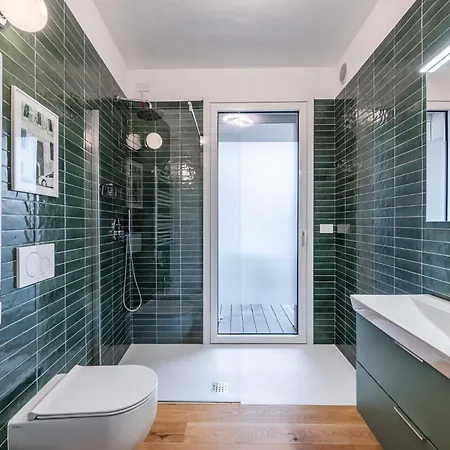 Navigli Cozy Design With Balcony Apartment