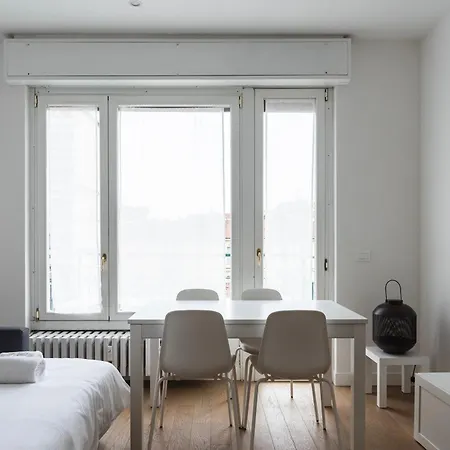 Youhosty - Gioia Apartamento Milão