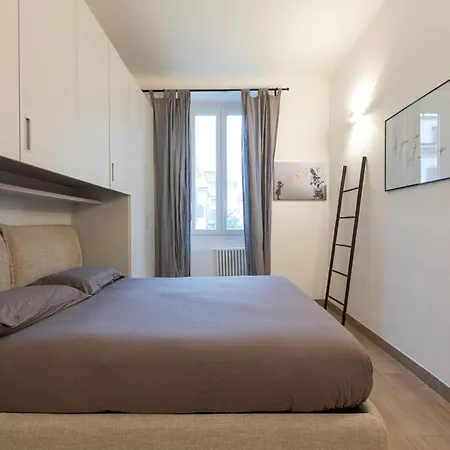 Apartment Moscova Elegant