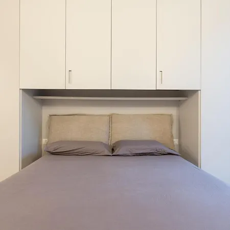 Apartment Moscova Elegant *