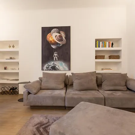Moscova Elegant Apartment *